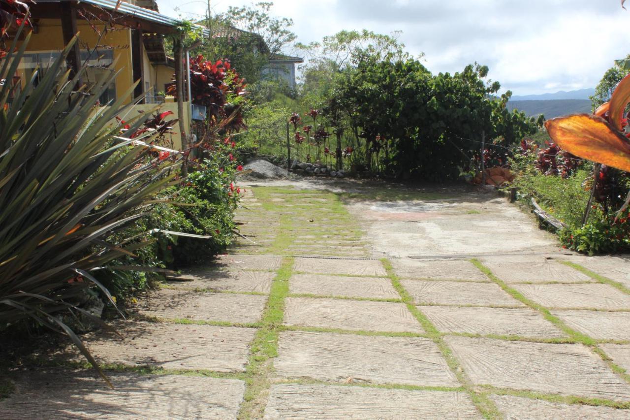 Pousada Aconchego da Valdirene Lavras Novas Exterior foto