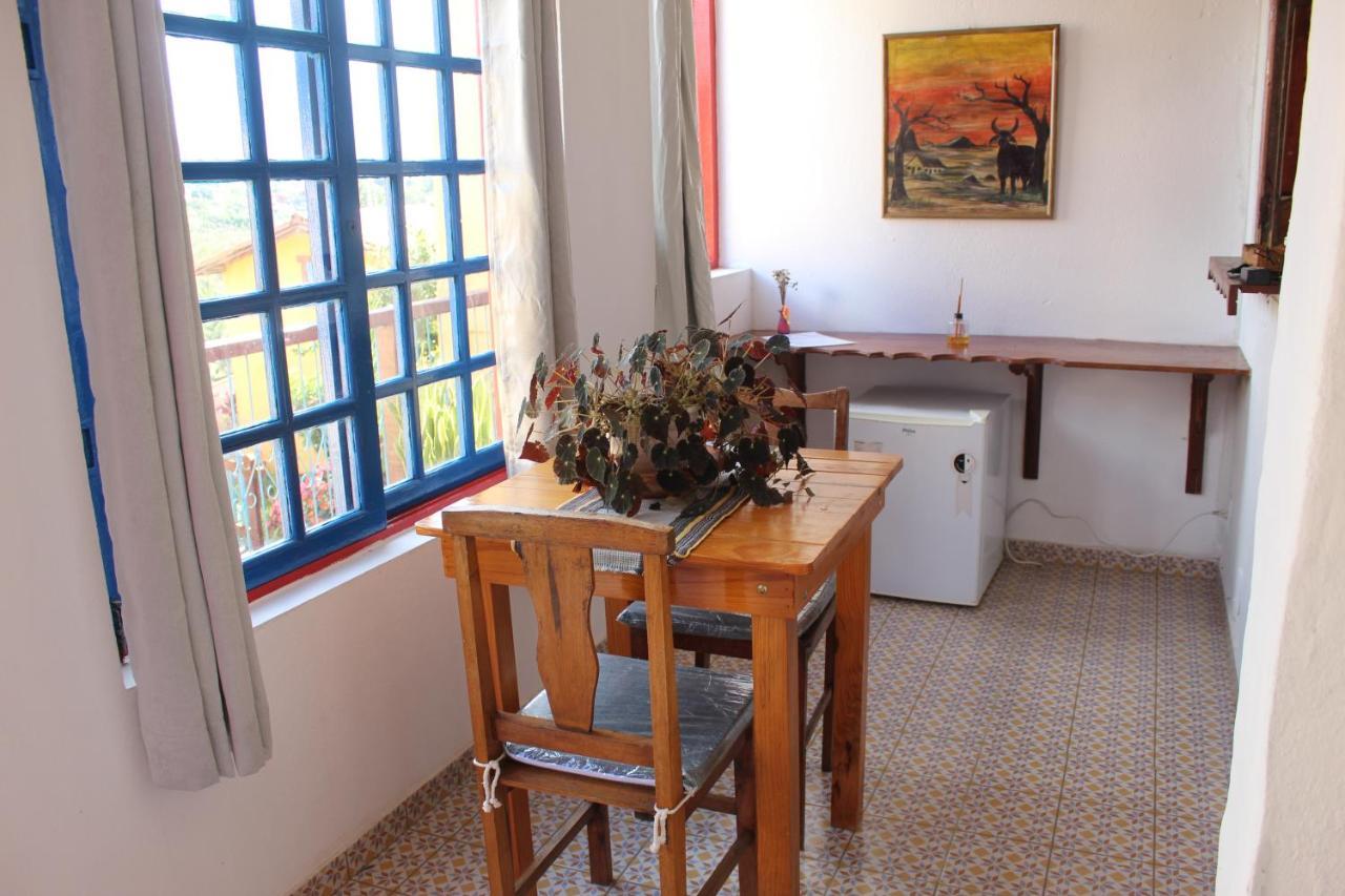 Pousada Aconchego da Valdirene Lavras Novas Exterior foto