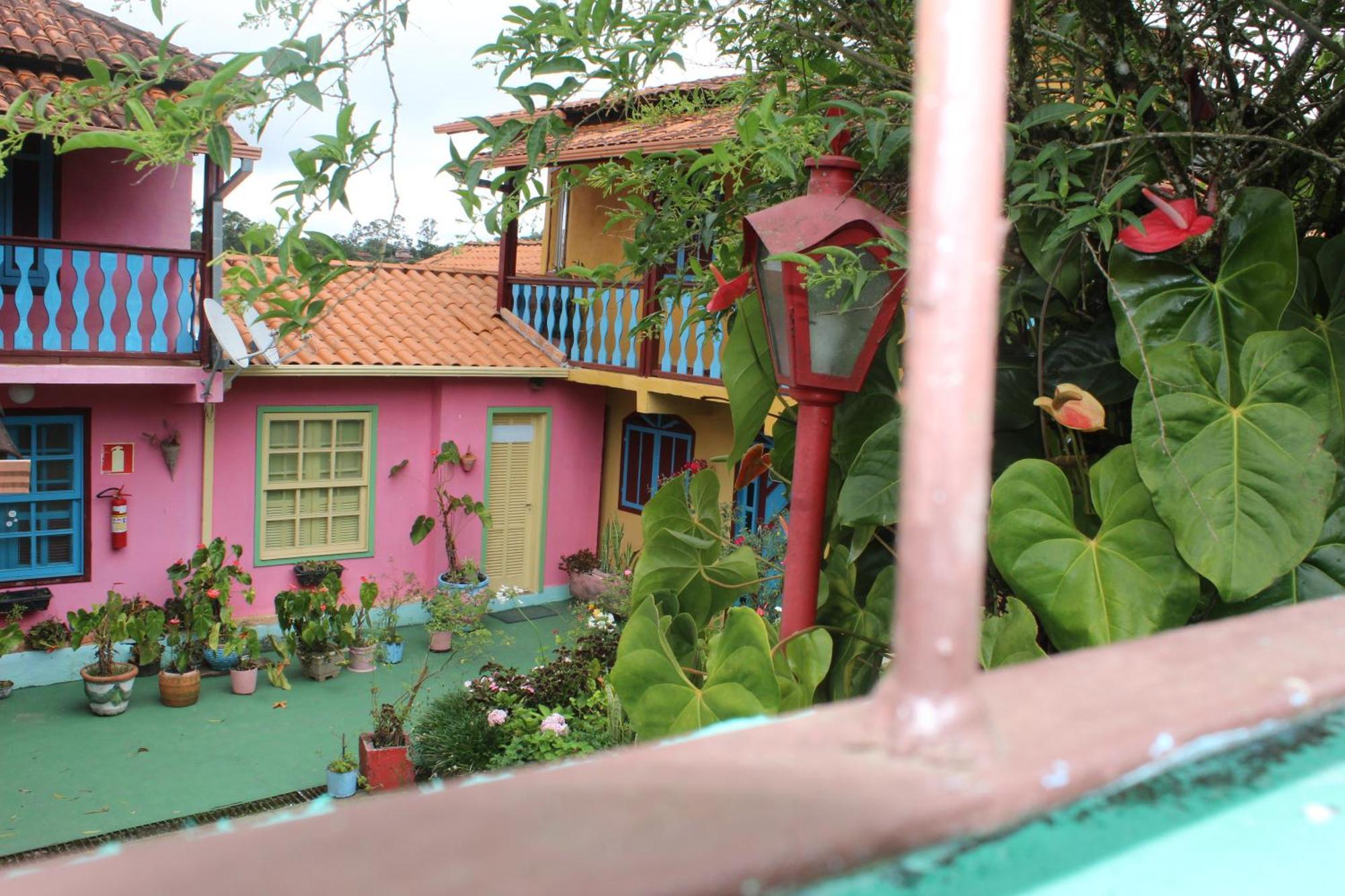 Pousada Aconchego da Valdirene Lavras Novas Exterior foto