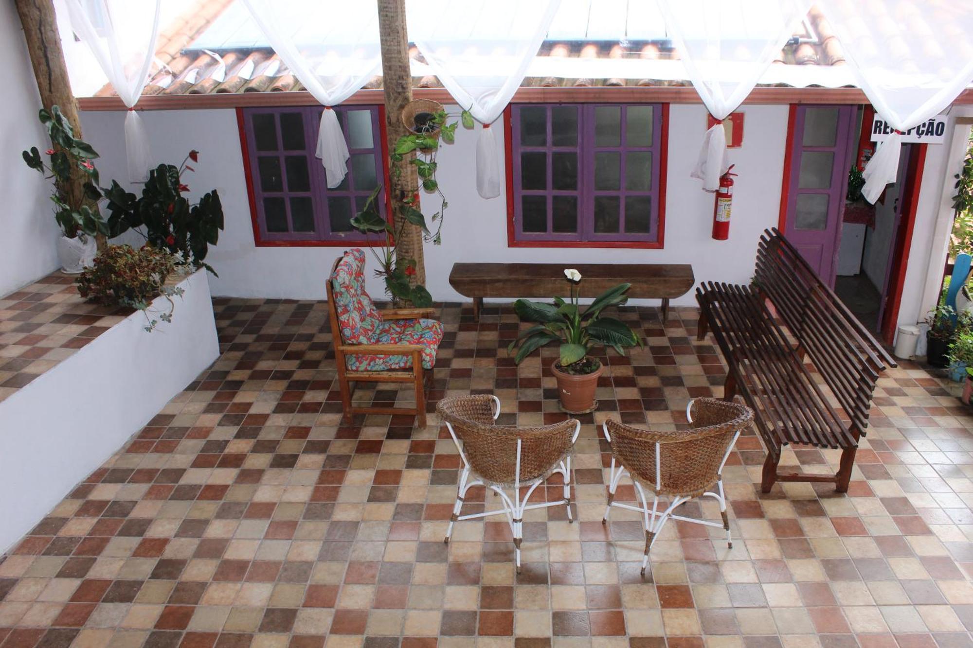 Pousada Aconchego da Valdirene Lavras Novas Exterior foto