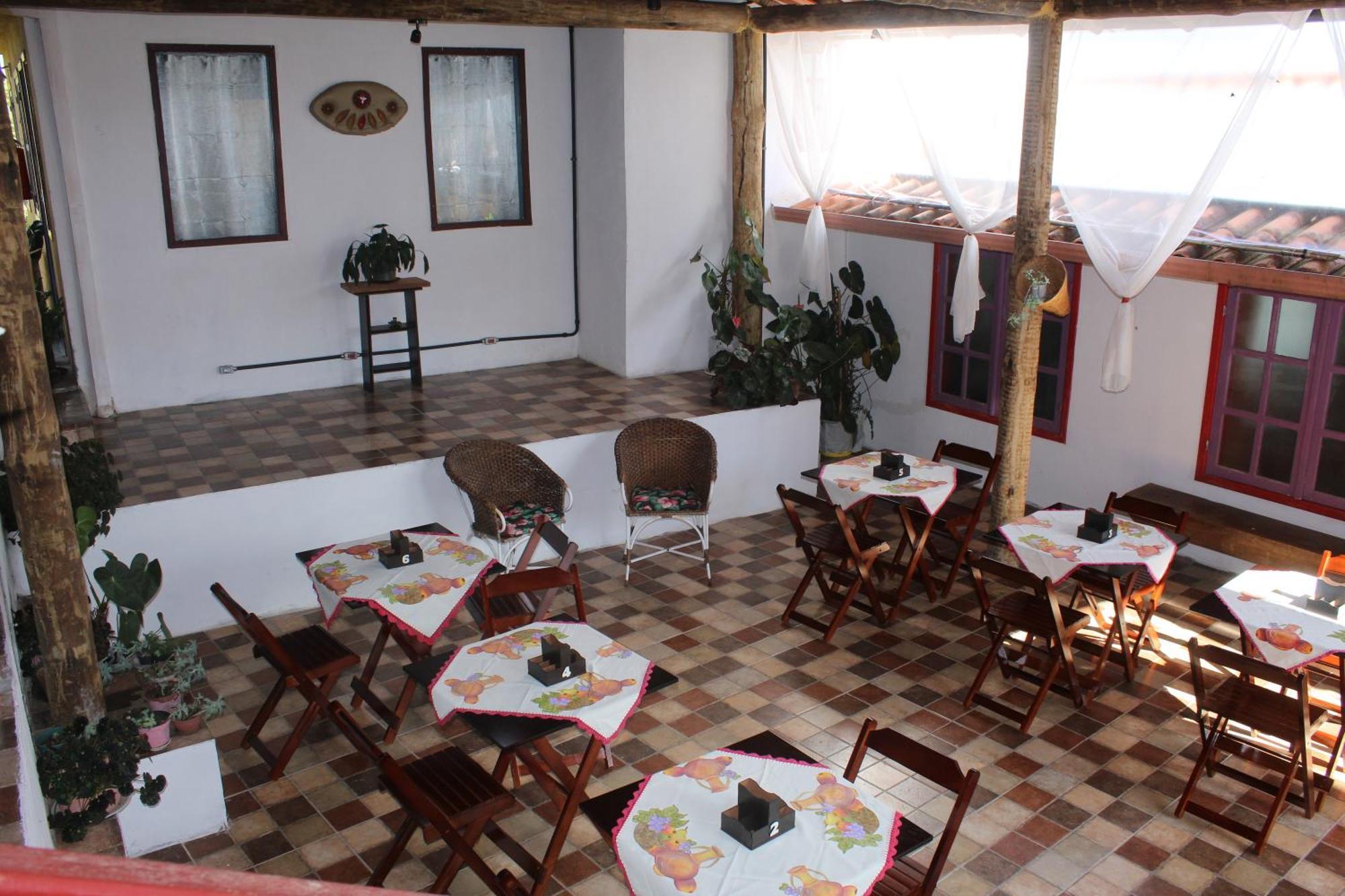 Pousada Aconchego da Valdirene Lavras Novas Exterior foto